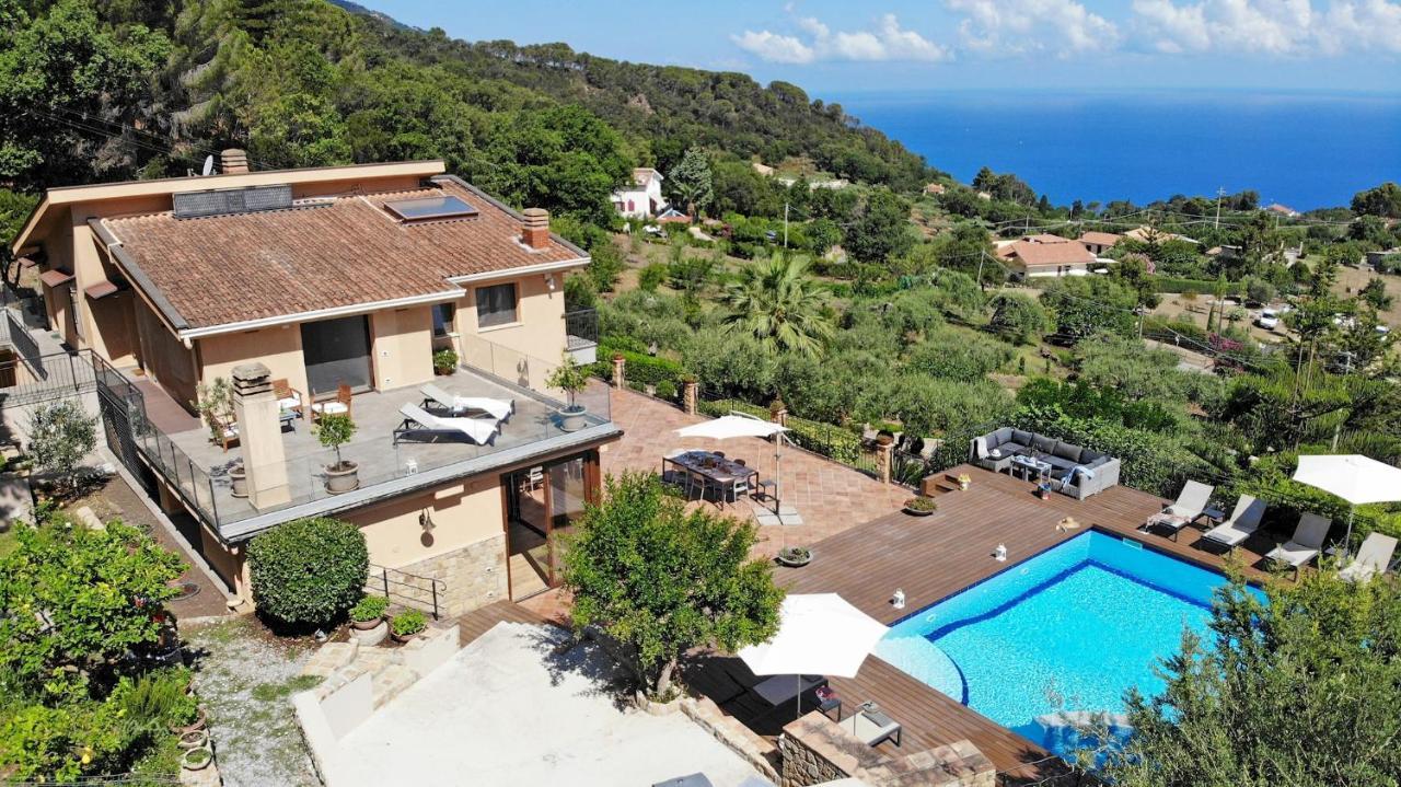 Villa Provenza 12&4, Emma Villas チェファル エクステリア 写真